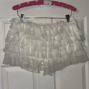 Lacey Bloomer Shorts